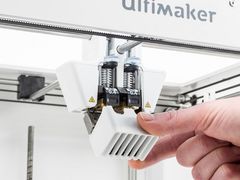 Ultimaker S5 - новый 2-х экструдерный 3D-принтер.