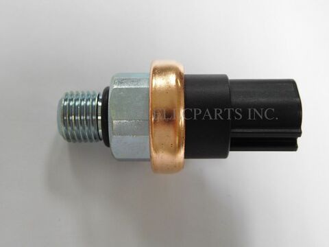 Датчик давления ГУР CUB B018-018 (VS-28C022)