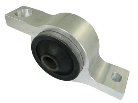 Сайлентблок рычага Tenacity (715) AAMLE1004