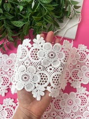 Кружево, белое ажурное, для рукоделия, ширина 14 см, длина 2 м