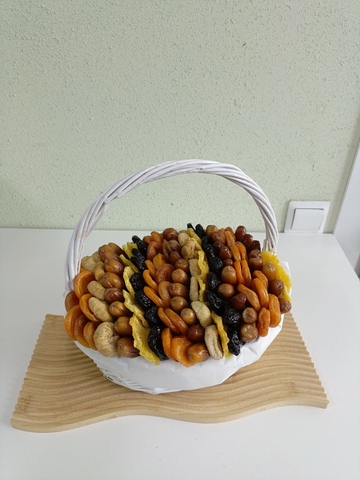 Букеты из сухофруктов