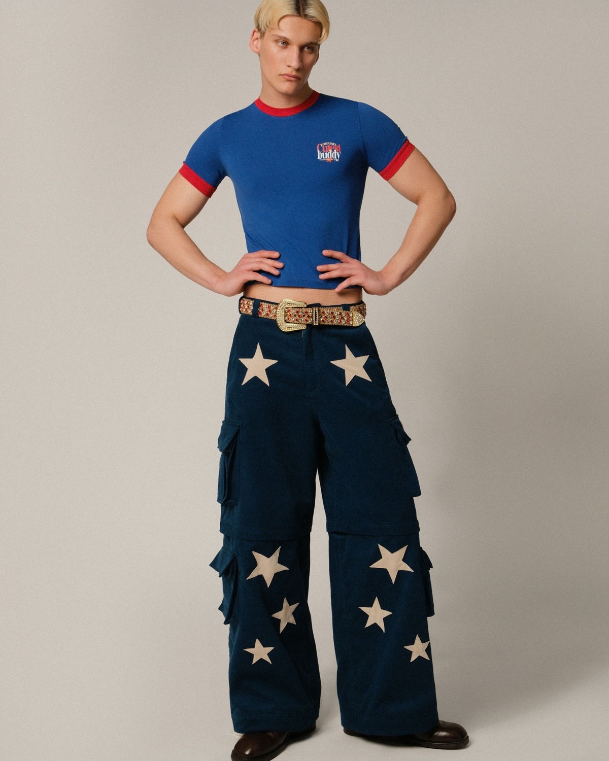 Приталенная футболка из облегченного хлопка