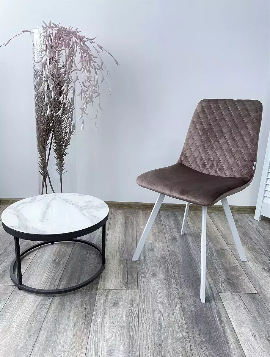 Стул DAIQUIRI BLUVEL-38 LATTE / белый каркас, велюр М-City