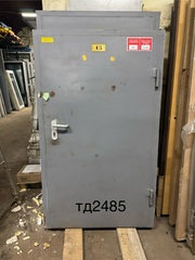 Дверь Металлическая Б/У 170(в) х 95(ш)