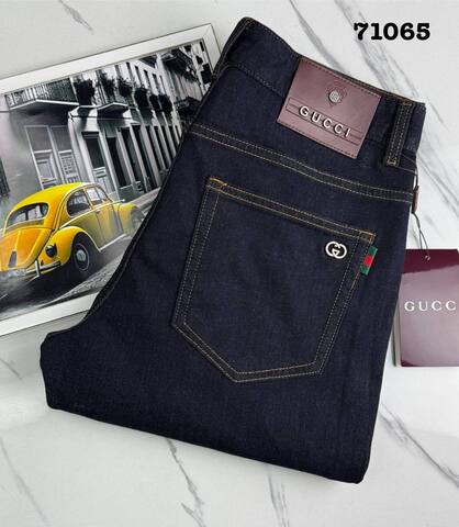 Джинсы Gucci 819141