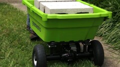 Садовая тележка Greenworks G40GCK4 40V (106 л) самоходная аккумуляторная, с АКБ 4 А/ч и ЗУ