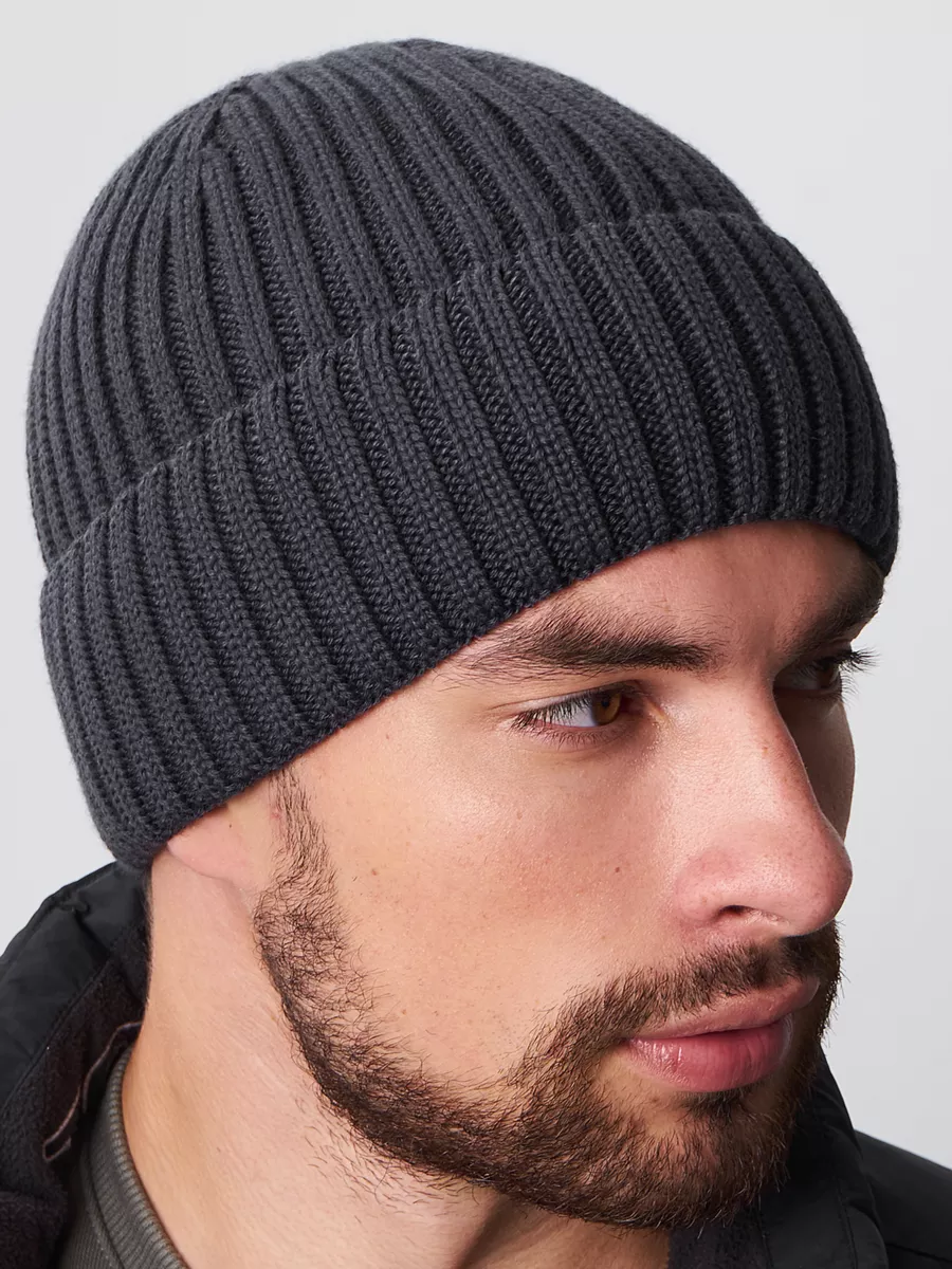 Шапка бини зимняя весенняя с флисом