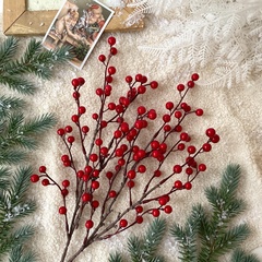 Ягоды красные искусственные на ветке, ветка 43 см., ягоды 10-14 мм., набор 2 ветки