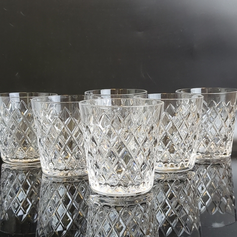 Стаканы набор на 6 персон с резным орнаментом "ромбы", стекло, (объём -? мл), винтаж СССР 1970-1990 гг