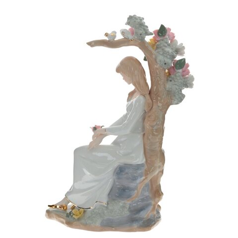 Фигурка декоративная "Девушка в саду", L23 W13 H35 см