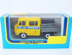 UAZ-39094 Farmer Police on duty yellow Agat Mossar Tantal 1:43