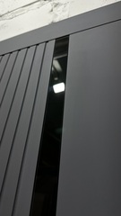 Входная металлическая дверь ПИАНО S зеркало 3D Аляска ( белый матовый, без текстуры)