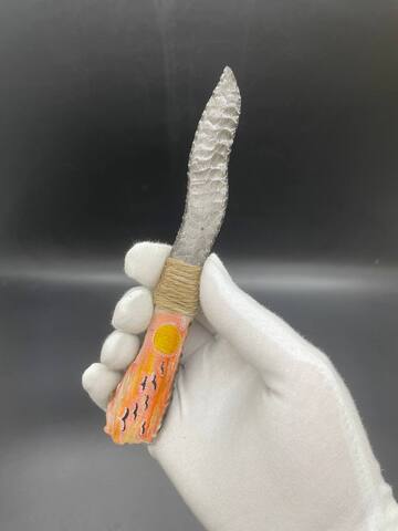 Обсидиановый нож зигзаг с рукояткой из рога оленя с рисунком "Закат и птицы" 15 см