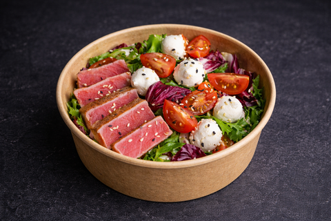 Салат с тунцом