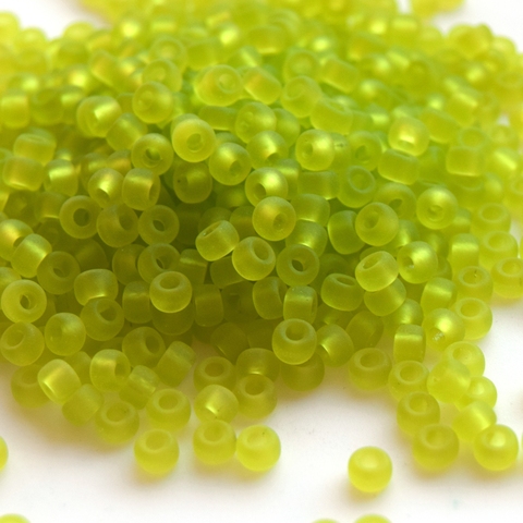 6/0 RR-0143F Бисер круглый Миюки /Miyuki round 6/0 Matted Transparent Chartreuse