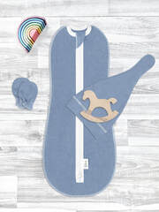 Комплект для новорожденного Mjölk Blue Shadow {пеленальный кокон, шапочка, антицарапки}