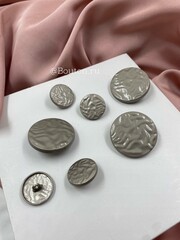 Пуговицы жатый металл матовое серебро