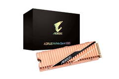 SSD-накопитель Gigabyte AORUS GP-ASM2NE6100TTTD, 1000Gb, Read up to 5000Mb/Write up to 4400Mb PCIe GEN4