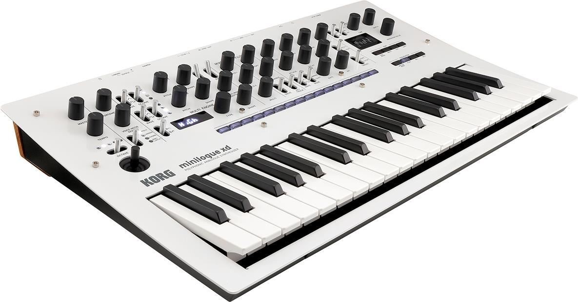синтезатор korg minilogue. Korg minilogue блок питания. синтезаторы korg minilogue xd. Korg d32xd. Korg xd.