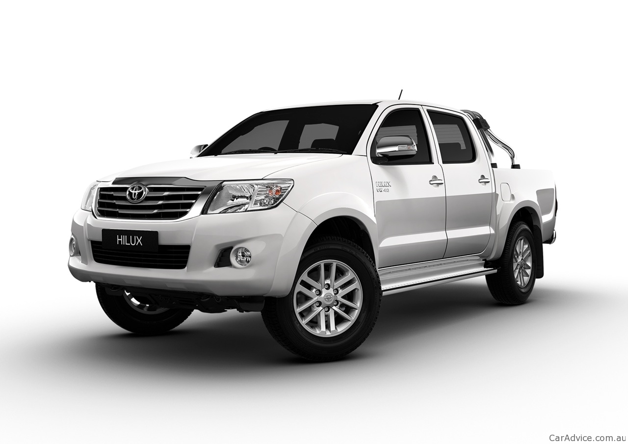 TOYOTA Hilux 2010->