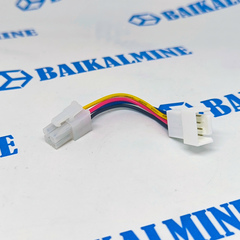 Переходник для вентилятора 4 (плоский) на 4 (квадрат)