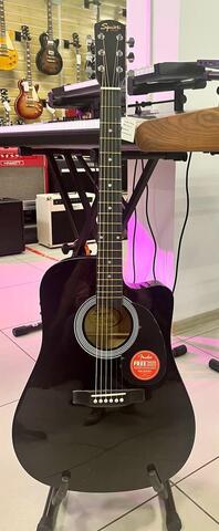 FENDER Squier SA-105CE Dreadnought Black W/Fishman Preamp электроакустическая гитара