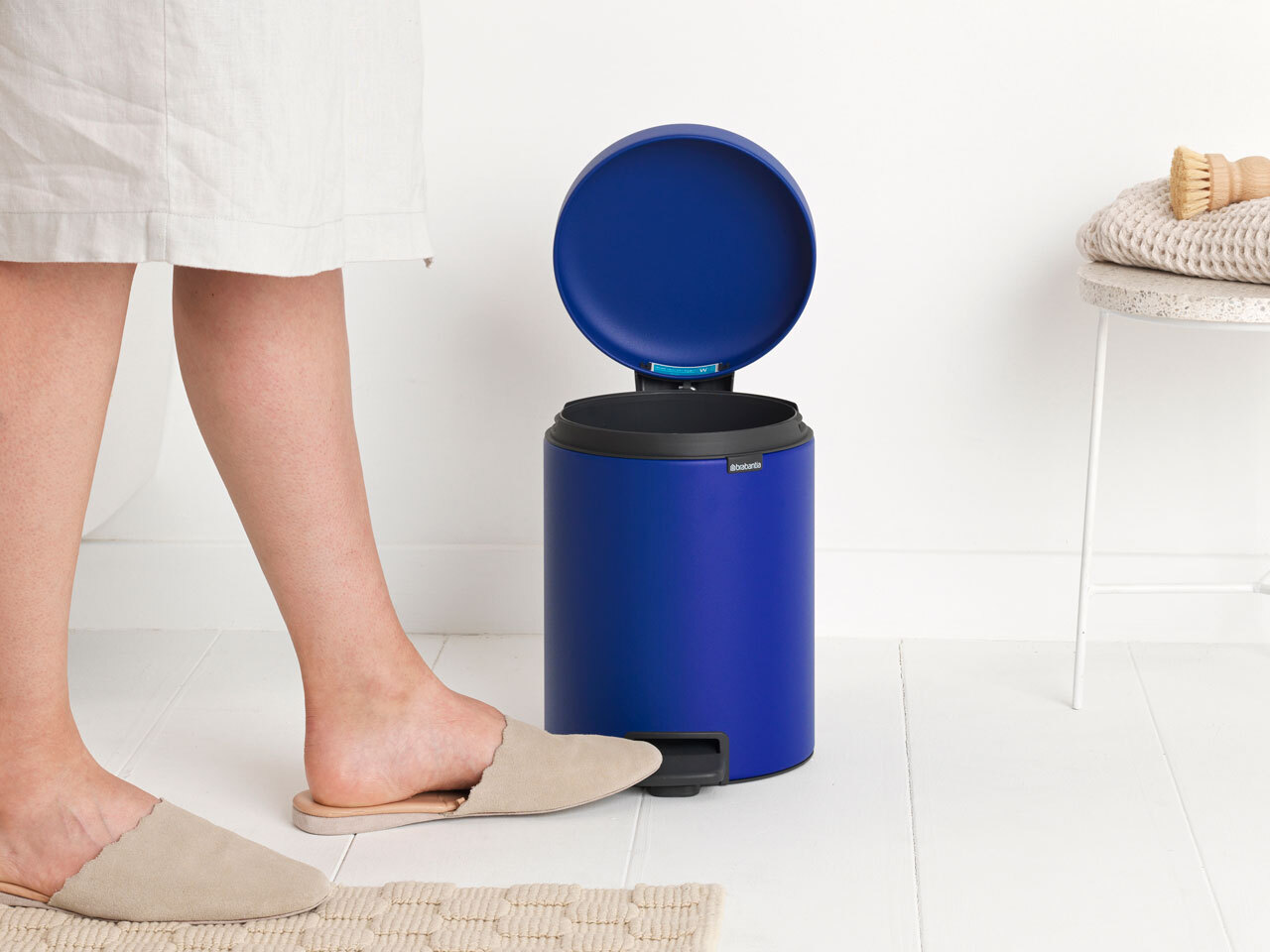 Мусорный бак newIcon с педалью (5 л), Минерально-синий, арт. 206849 - фото 4