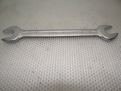 Ключ гаечный рожковый двухсторонний 16х18 ELORA