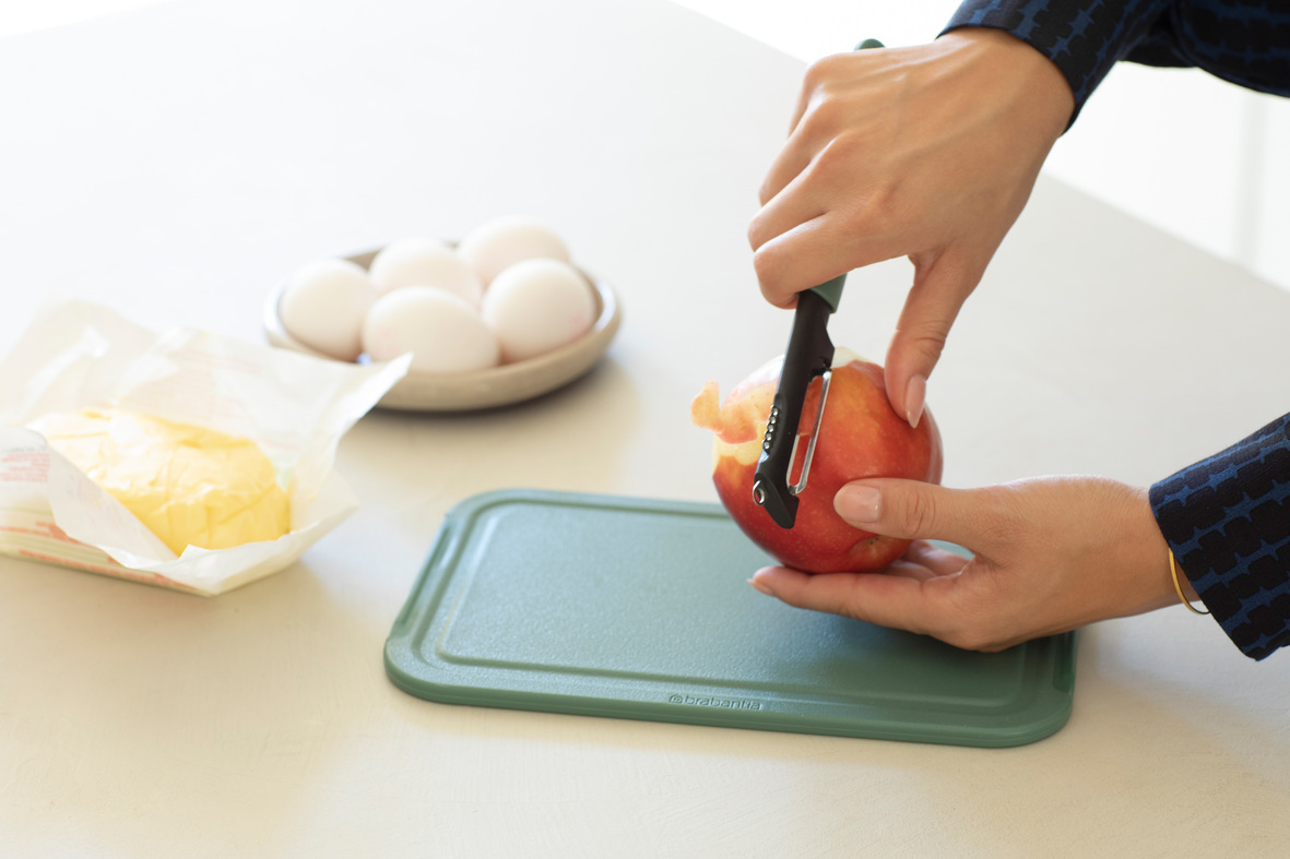 Овощечистка + нож для получения цедры, Темно-зеленая, арт. 230844 - фото 2