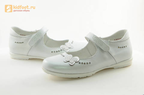 Туфли Тотто из натуральной кожи на липучке для девочек, цвет Белый, 10204D. Изображение 11 из 16.