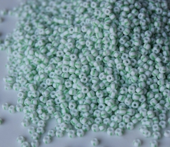 Бисер чешский полосатый Preciosa 03850, размер 10/0