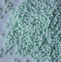 Бисер чешский полосатый Preciosa 03850, размер 10/0