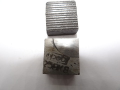 Нож 2026-0025 к трехсторонней фрезе d100-22 (20х20х10) ВК8 рифленый клиновой правый