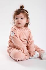 Худи из велюра пудра