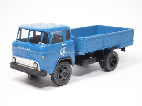 KAZ-607 flatbed truck experimental (1967) Vector-models 1:43