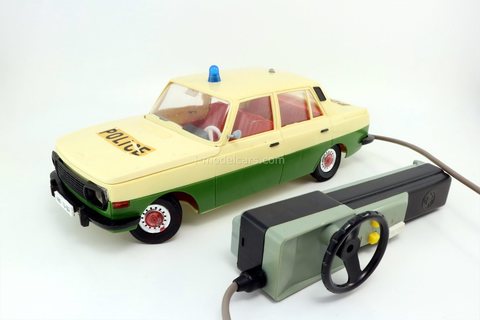 Wartburg 353 police with remote control DDR VEB Piko Anker 1:15