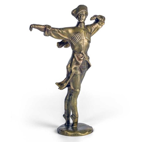 Танцор лезгинки