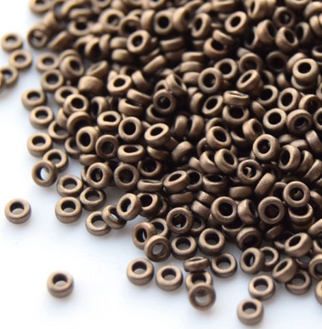 SPR-2006 Бисер-разделитель 2.2*1мм матовая темная бронза / Spacer beads 2.2*1mm matted metallic dark bronze