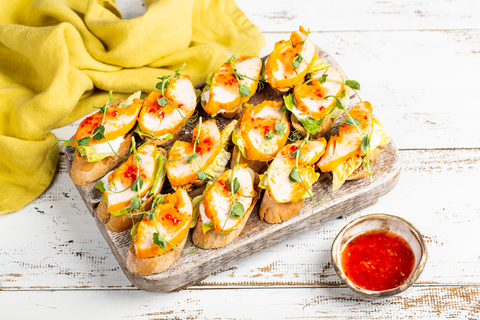 Брускетта с курицей, 10 шт.