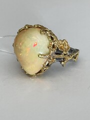 Бэйла-опал (серебряное кольцо с позолотой)