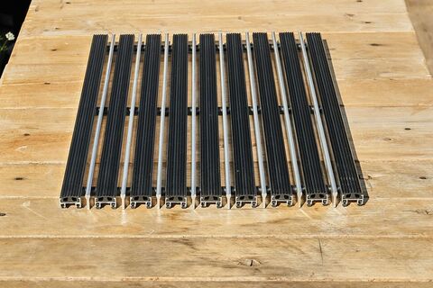 Придверная решетка Gidrolica Step – резина + скребок, 390×590 мм