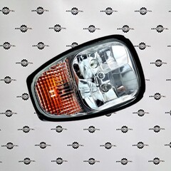 Фара передняя основного света правая с поворотником | 700/50193 | Аналог