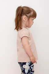 фуфайка  для девочки  КР 302219/бежевый к419