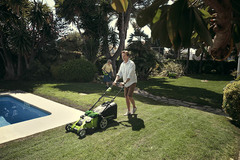 Газонокосилка Greenworks G40LM49DBK4 40V (49 см) аккумуляторная, с АКБ 4 А/ч и ЗУ