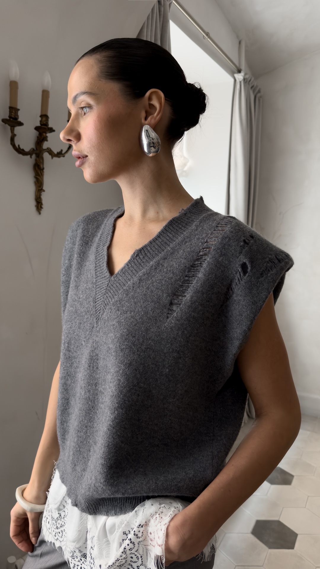 Серьги в виде выпуклых сфер