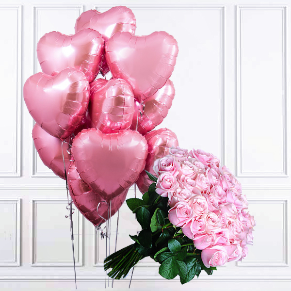 Шарики пломбира — букет с сортовыми хризантемами Momoko и кустовыми розами купить в СПб