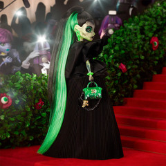 Симфони Миднайт Офф-Вайт и Монстер Хай