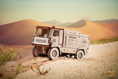 Гоночный грузовик МАЗ-5309RR от EWA - Деревянный конструктор, сборная механическая модель, 3D пазл, в масштабе 1:20