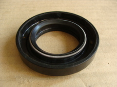 сальник хвостовика (42*68*10/15,5)   3741-1701210