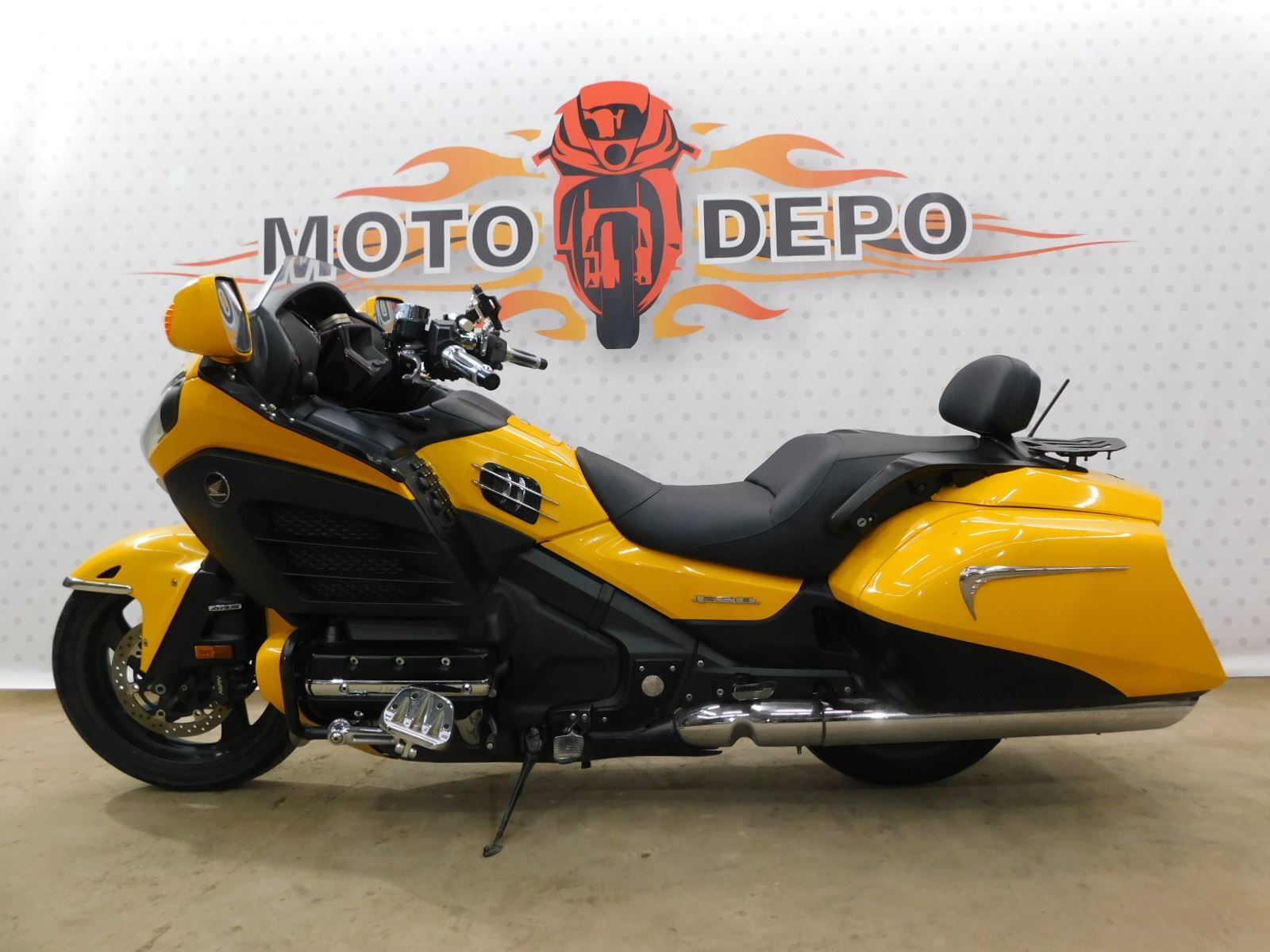 F6b goldwing shop